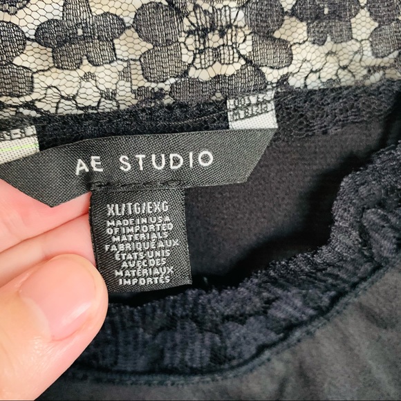 AE Black Lace Crop Top - Picture 5 of 7